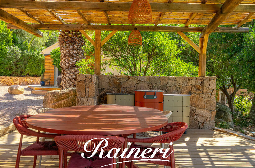 Agence Raineri - POZZACCIO  8 Personnes