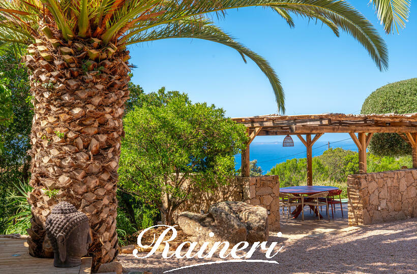 Agence Raineri - POZZACCIO  8 Personnes