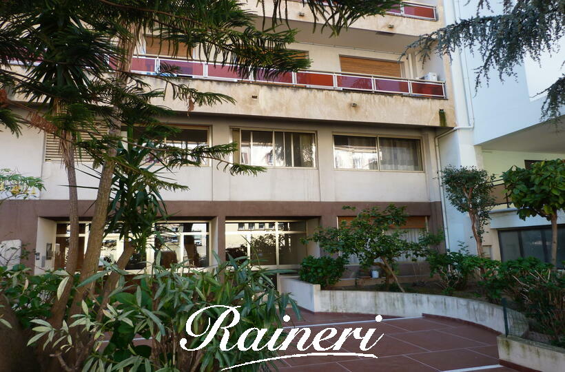 Agence Raineri - F4, 7ème ETAGE, Cours Général Leclerc