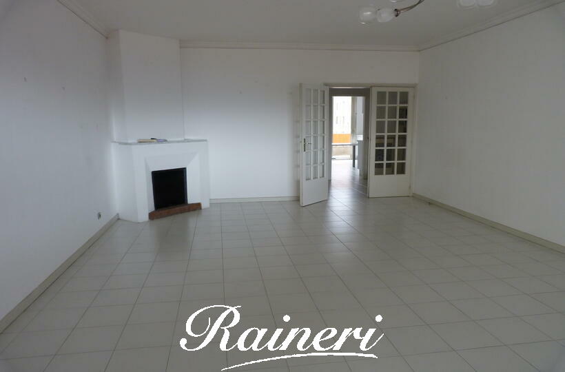 Agence Raineri - F4, 7ème ETAGE, Cours Général Leclerc