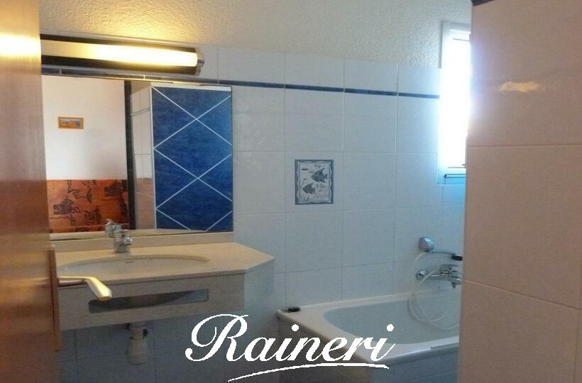 Agence Raineri - STUDIO MEUBLE LES FLOTS BLEUS AGOSTA PLAGE