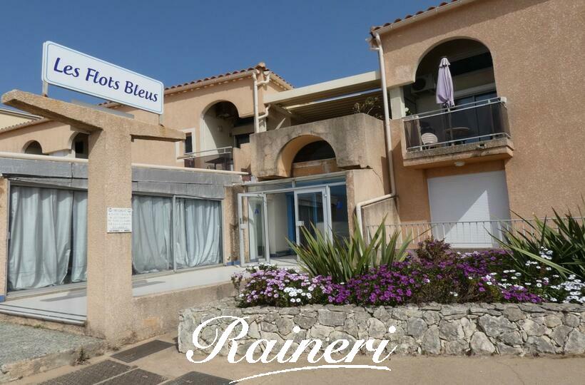 Agence Raineri - STUDIO MEUBLE LES FLOTS BLEUS AGOSTA PLAGE