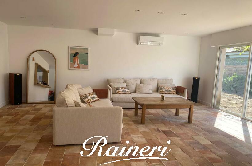 Agence Raineri - PORTIGLIOLO 8 Personnes