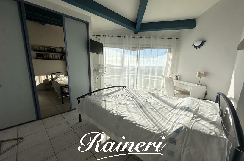 Agence Raineri - PORTIGLIOLO / Exclusivité