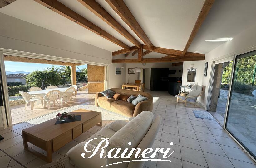 Agence Raineri - PORTIGLIOLO / Exclusivité
