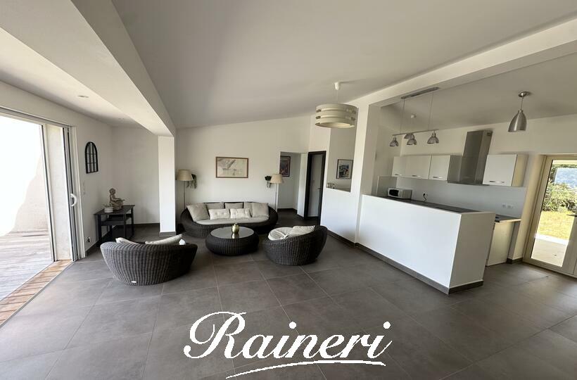 Agence Raineri - PORTIGLIOLO / Exclusivité