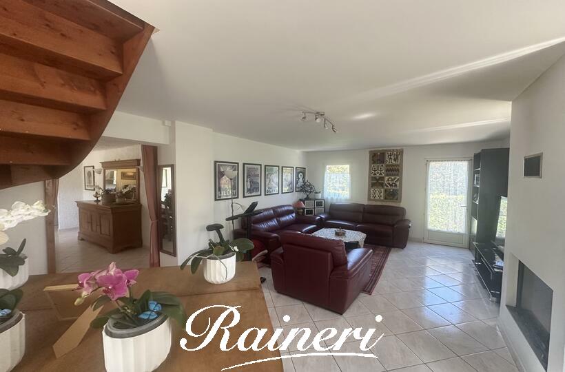 Agence Raineri - VERGHIA - MARE E SOLE