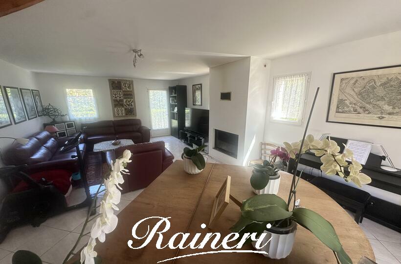 Agence Raineri - VERGHIA - MARE E SOLE