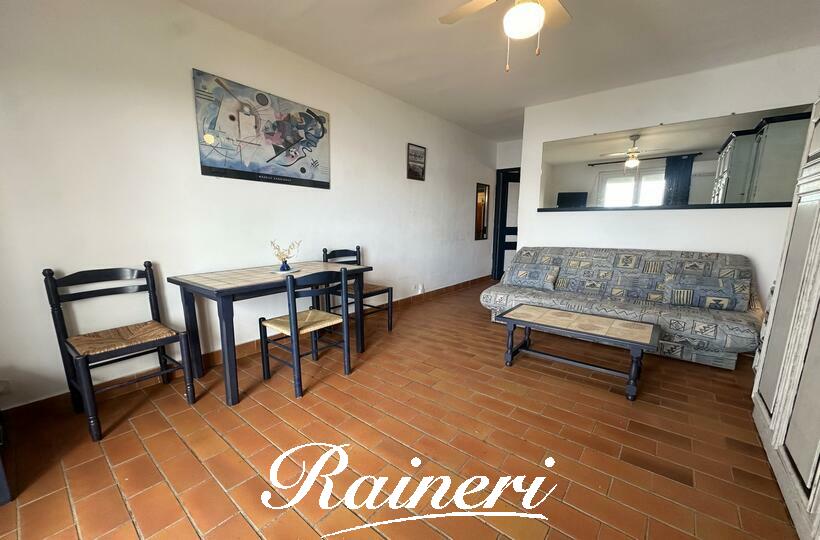Agence Raineri - STUDIO PORTICCIO / Exclusivité