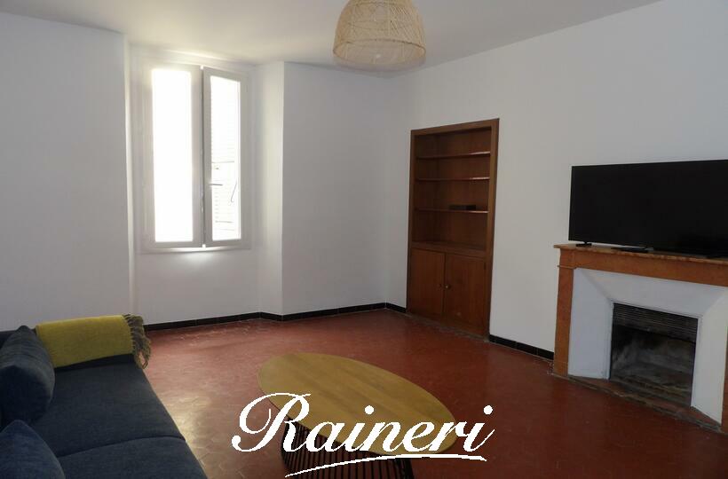 Agence Raineri - F3 MEUBLE CENTRE AJACCIO 5ème ETAGE