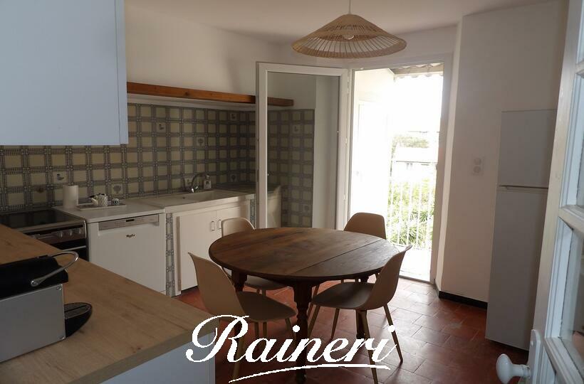 Agence Raineri - F3 MEUBLE CENTRE AJACCIO 5ème ETAGE