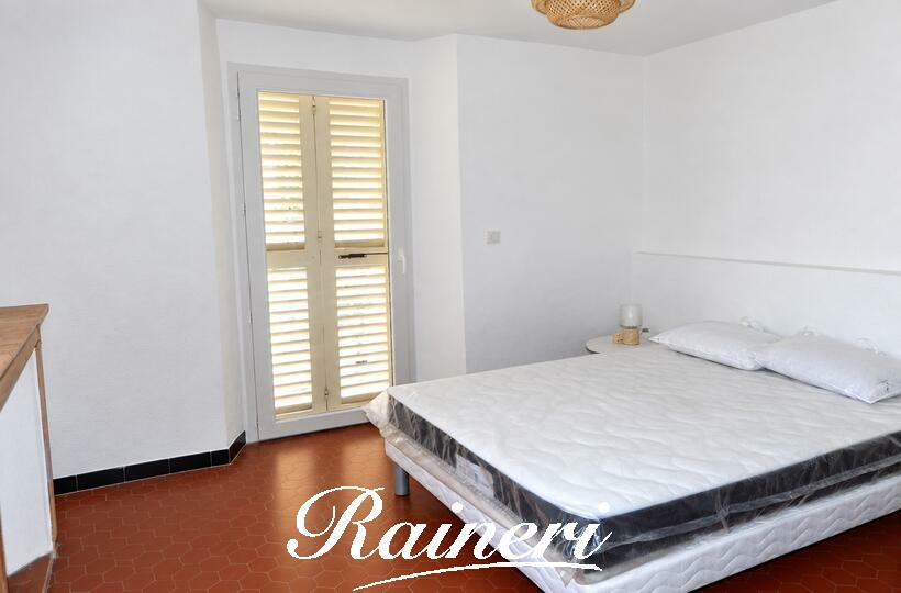 Agence Raineri - F3 MEUBLE CENTRE AJACCIO 5ème ETAGE