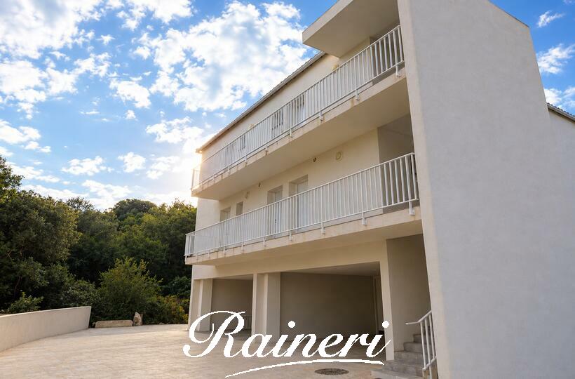Agence Raineri - T1 MEUBLE ROUTE DE PIETROSELLA