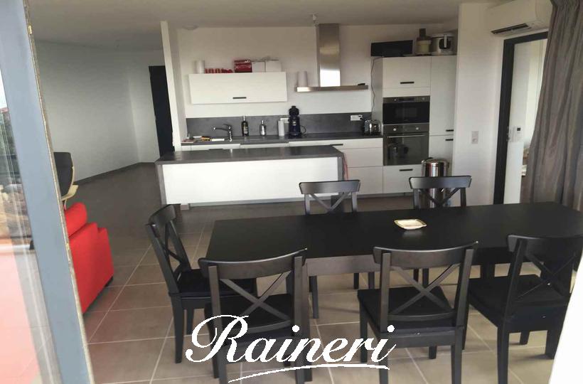 Agence Raineri - AGOSTA 8 Personnes