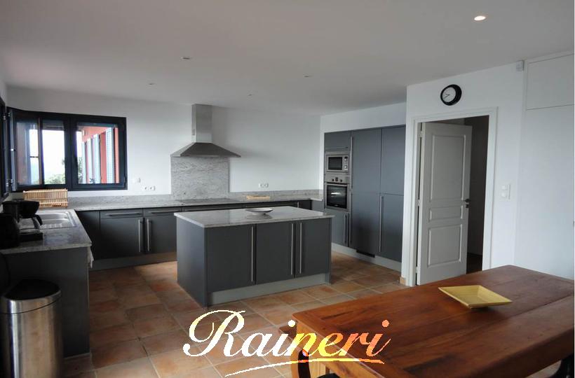 Agence Raineri - CASTAGNA 12 Personnes