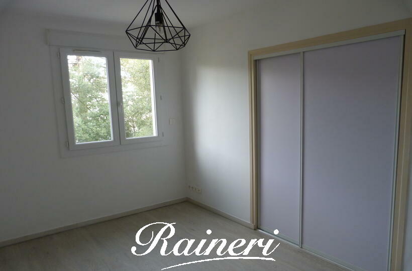 Agence Raineri - F3 Immeuble WAGRAM