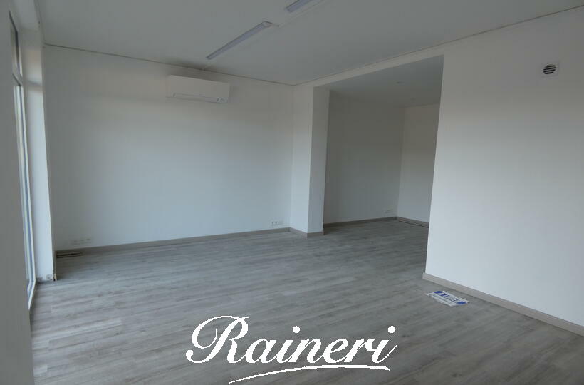 Agence Raineri - Local professionnel ou commercial AJACCIO