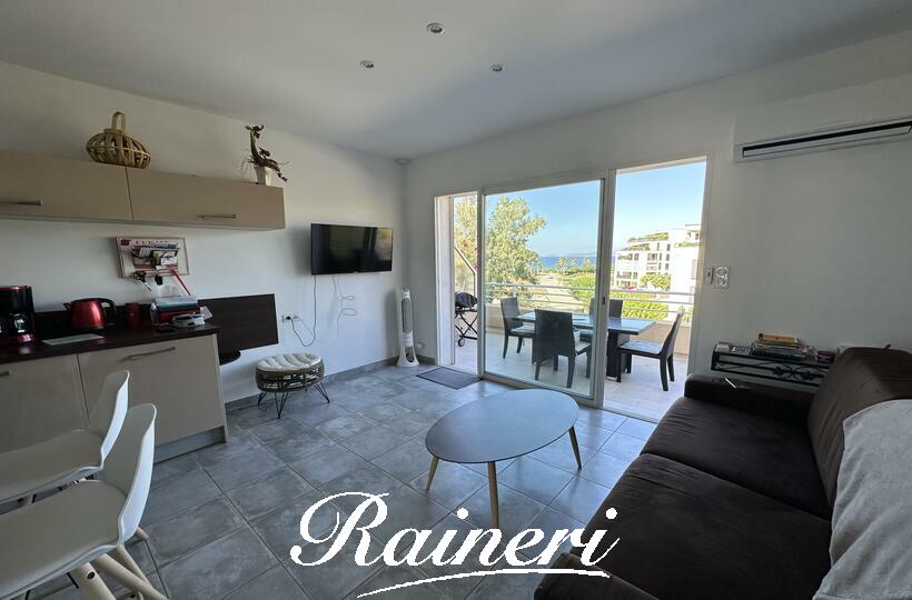 Agence Raineri - T2  / AGOSTA  PLAGE - Exclusivité