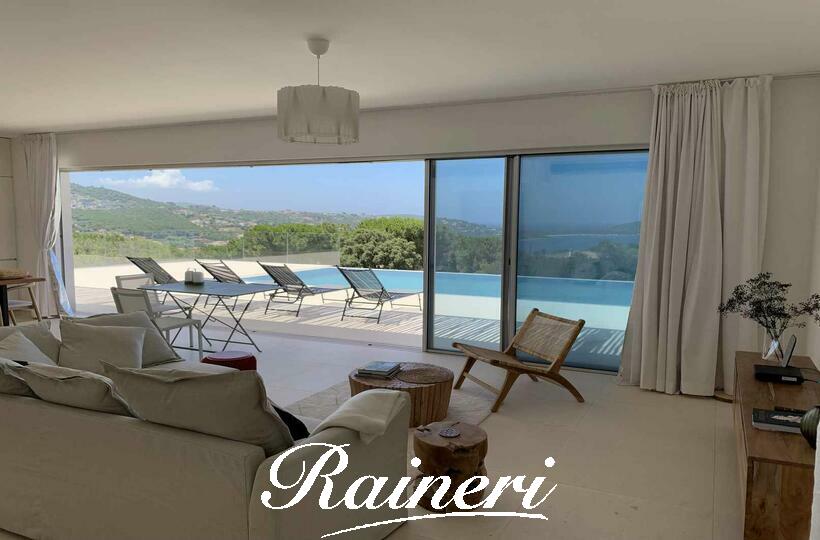 Agence Raineri - AGOSTA 8 Personnes
