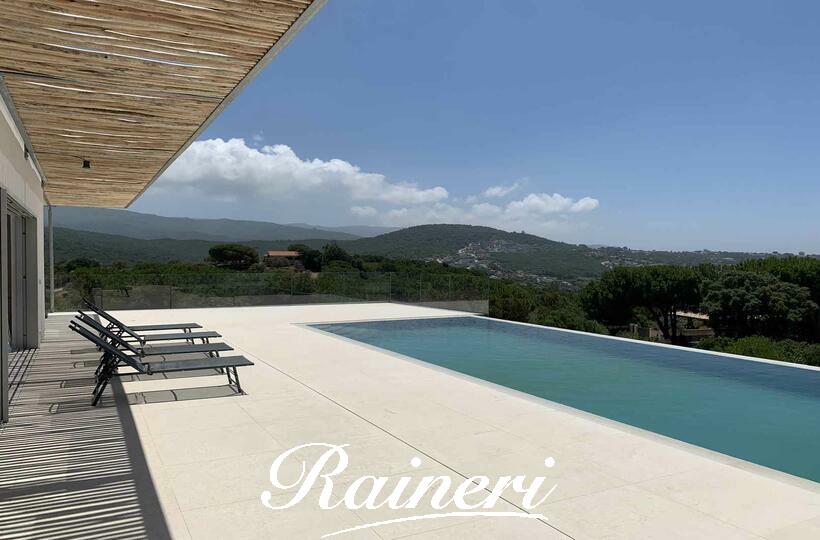 Agence Raineri - AGOSTA 8 Personnes
