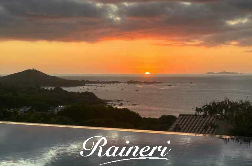 Agence Raineri - AGOSTA / 6 OU 8 Personnes