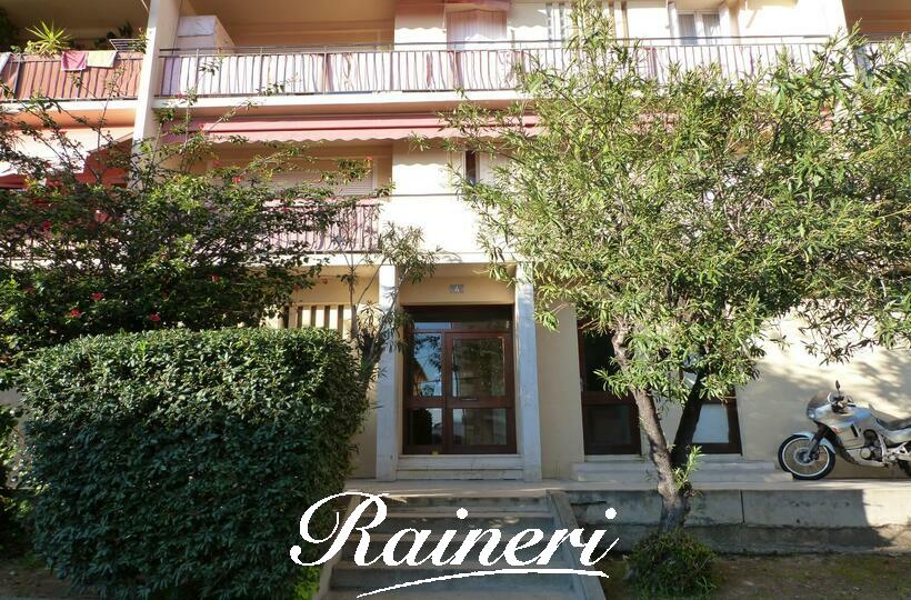 Agence Raineri - F3 4 EME ETAGE 4, rue de Rivoli AJACCIO