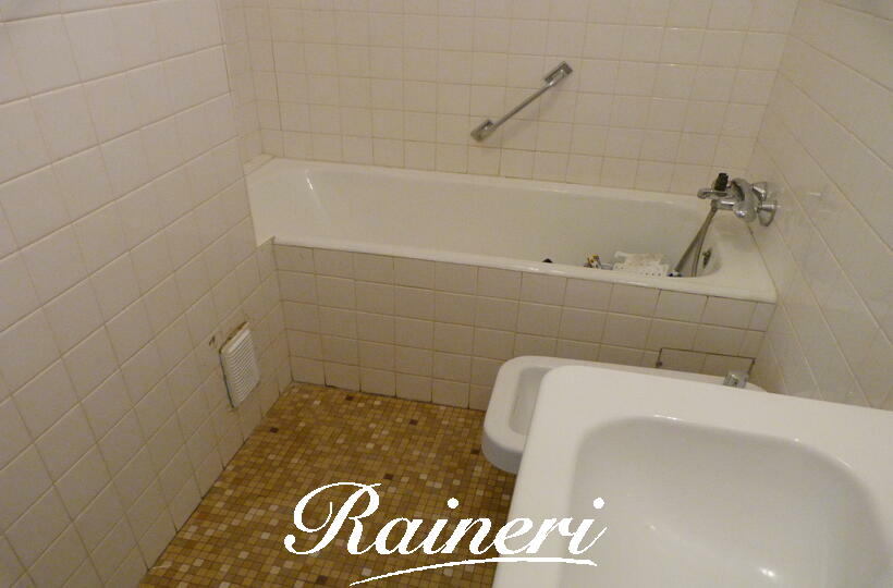 Agence Raineri - F3 4 EME ETAGE 4, rue de Rivoli AJACCIO