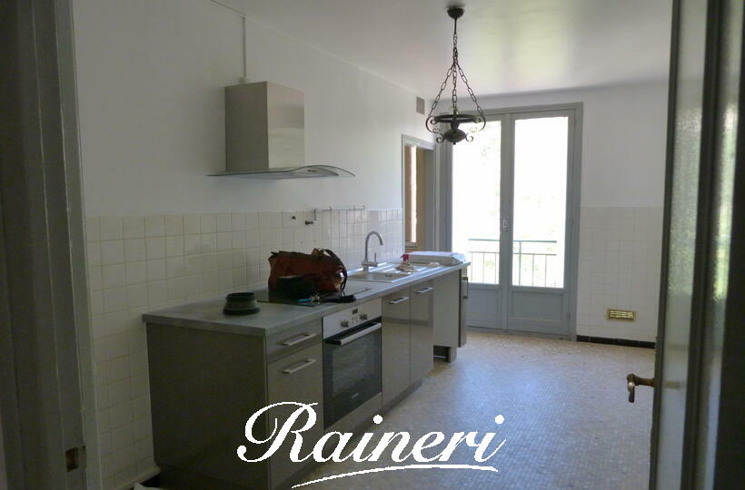 Agence Raineri - F3 4 EME ETAGE 4, rue de Rivoli AJACCIO
