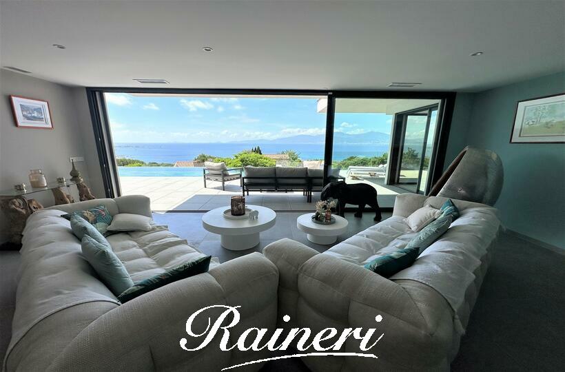 Agence Raineri - AGOSTA / 6 OU 8 Personnes