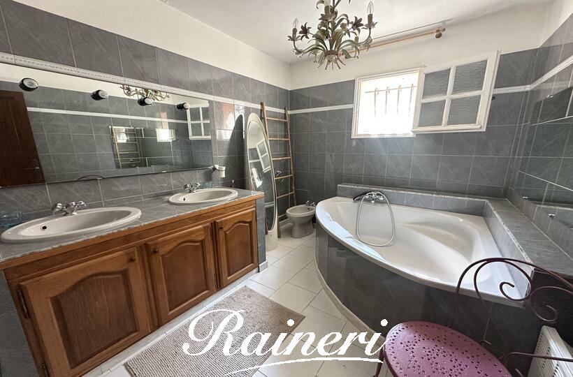 Agence Raineri - PORTICCIO / Exclusivité