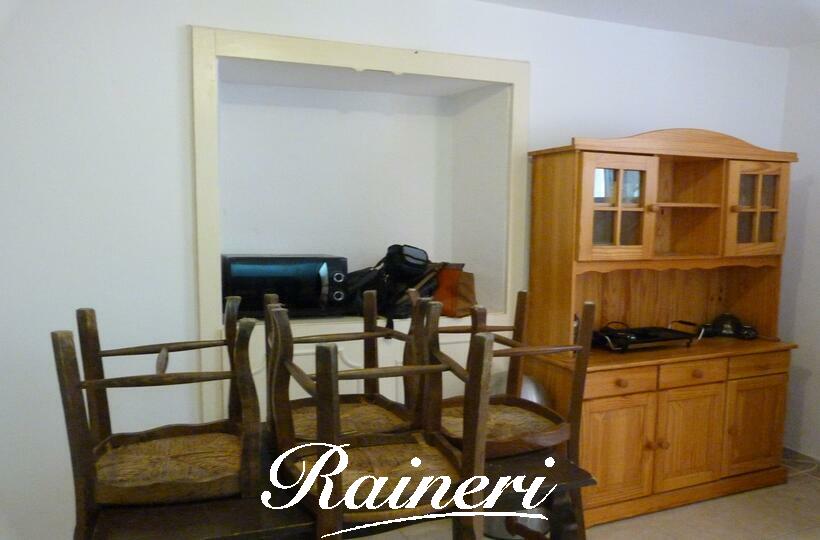 Agence Raineri - Local professionnel RDC 30 m2 rue des Bucherons Ajaccio