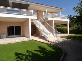 Agence Raineri - T3 MEUBLE RDC 62 M 2 PIETROSELLA