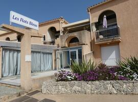 Agence Raineri - STUDIO MEUBLE LES FLOTS BLEUS AGOSTA PLAGE