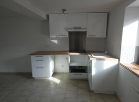 Agence Raineri - T3 60 m² - 42, rue Fesch 4EME ETAGE SANS ASCENSEUR